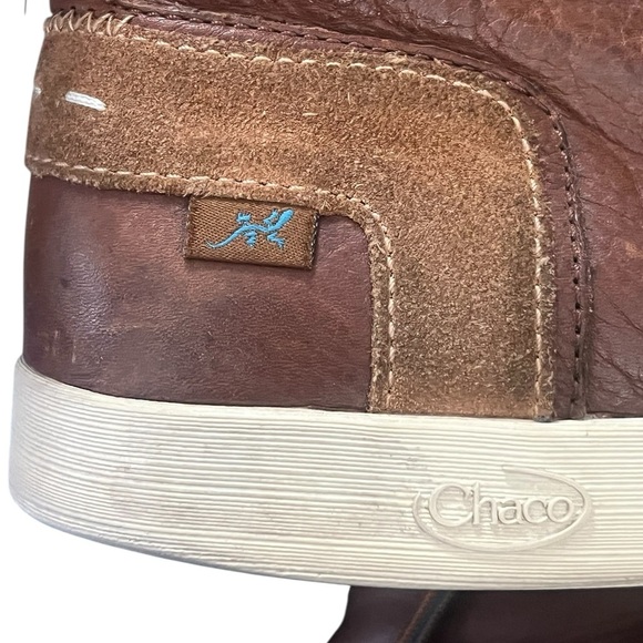 Chaco Davis brown mid leather chukka boots lace up outdoor main image 12